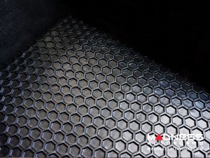 Alfa Romeo Stelvio Floor Mat Set - All Weather Rubber Front/ Rear 4 Piece Set - Black 